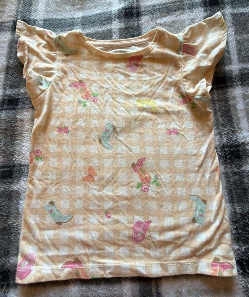 365 Kids from Garanimals Girls Flutter Sleeve Tee with Cowboy Boot Print, Size 5